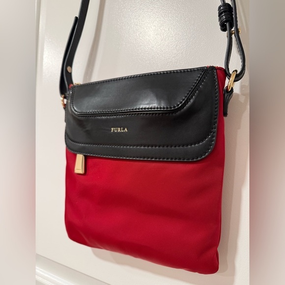 Furla Crossbody Bag NWOT - Picture 2 of 7